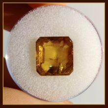 sphene small